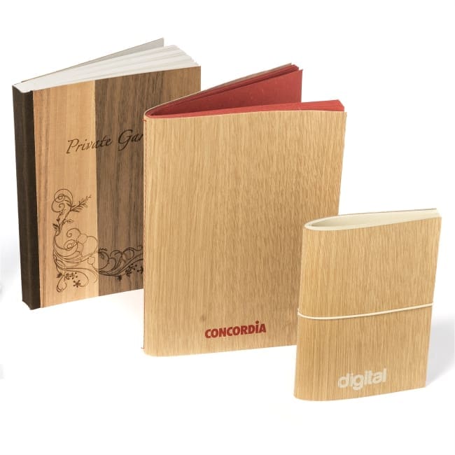 taccuini personalizzabili e quaderni con copertina in legno da riciclo