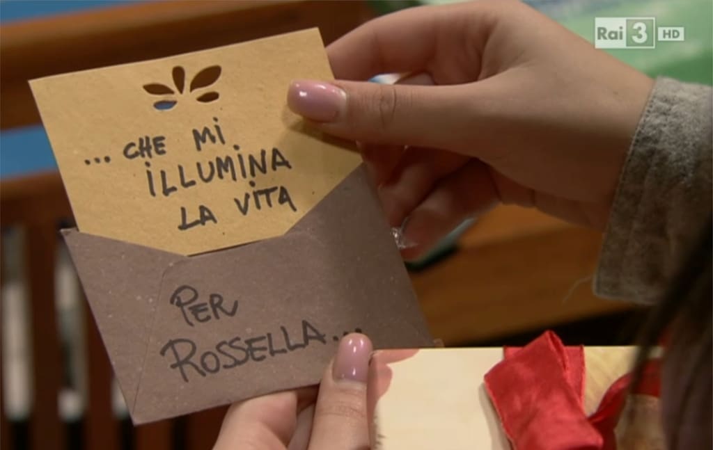 The television show “Un posto al sole” has discovered the Arbos greeting card