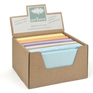 Display with 100 assorted cards with envelopes in straw paper, size 8.5x13 cm.