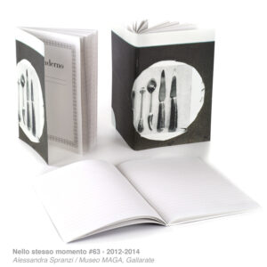 Nello stesso momento plain notebook by Alessandra Spranzi in recycled paper.