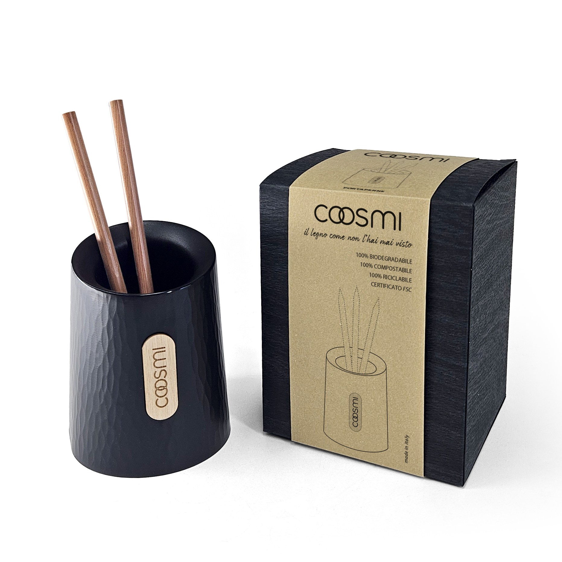 TREEPLASTIC PORTAPENNE IN LEGNO DA RICICLO